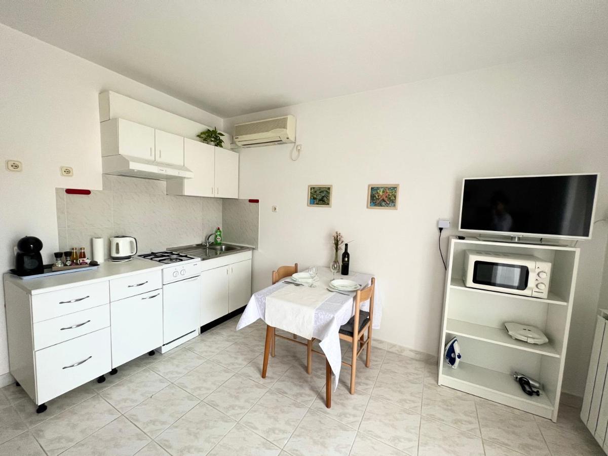 Martin Apartments Ρόβινι Εξωτερικό φωτογραφία
